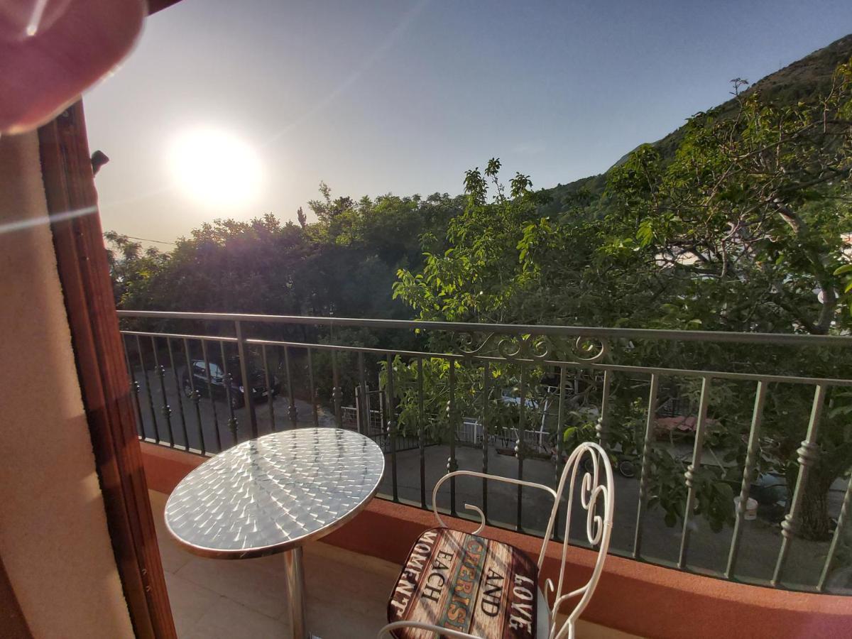 Villa Nadalina Sutomore Exteriér fotografie
