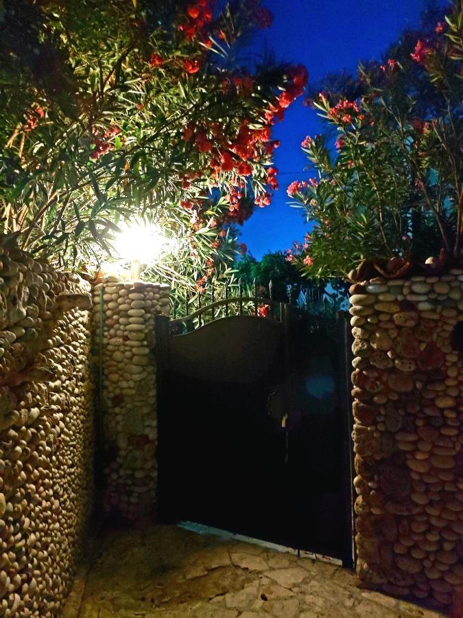 Villa Nadalina Sutomore Exteriér fotografie